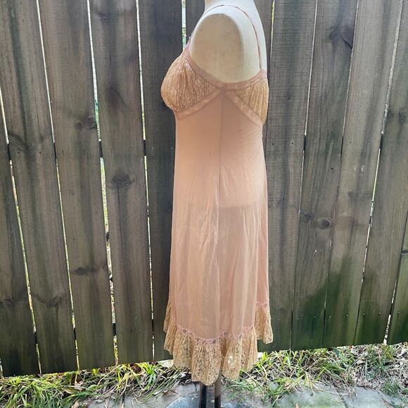 Vintage GOTHAM GOLD STRIPE Cocoa Gold Nylon Lace Frill Cups Full Slip L - Picture 8 of 9